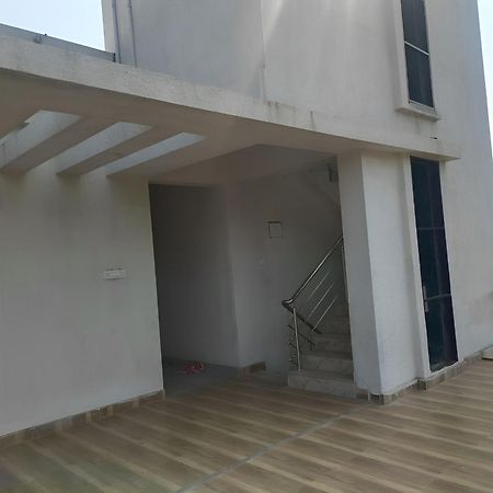 Aashirwad Residency Hotel Alībāg Exterior foto
