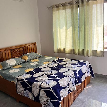 Aashirwad Residency Hotel Alībāg Exterior foto